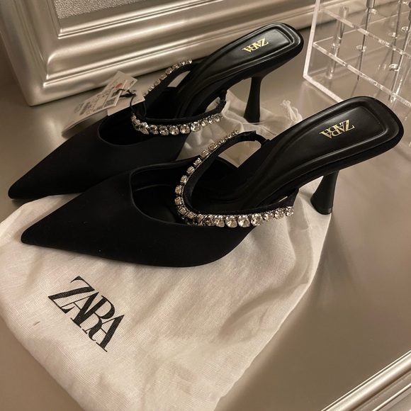 COPY - Zara slide heels - Picture 2 of 5